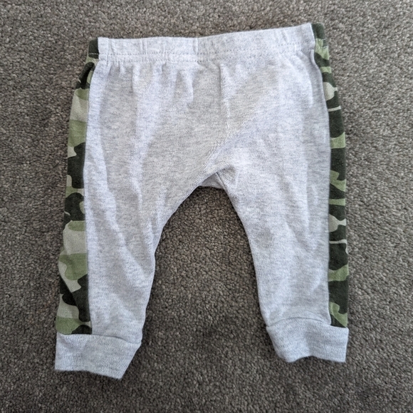 Camouflage pants and long sleeve onesie set cotton 0-3 months - Picture 6 of 6